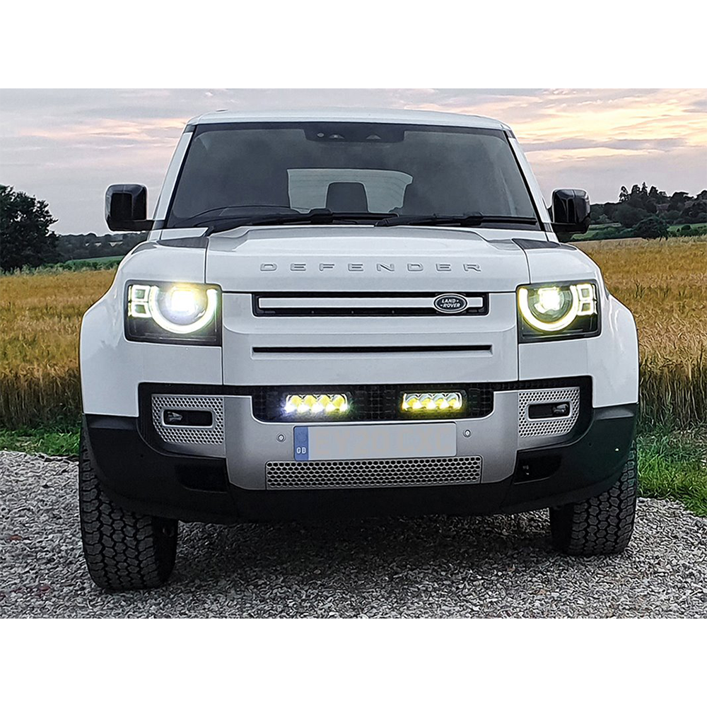Defender 2020 Triple-R 750 LED Grille Integrated Spotlight Kit
