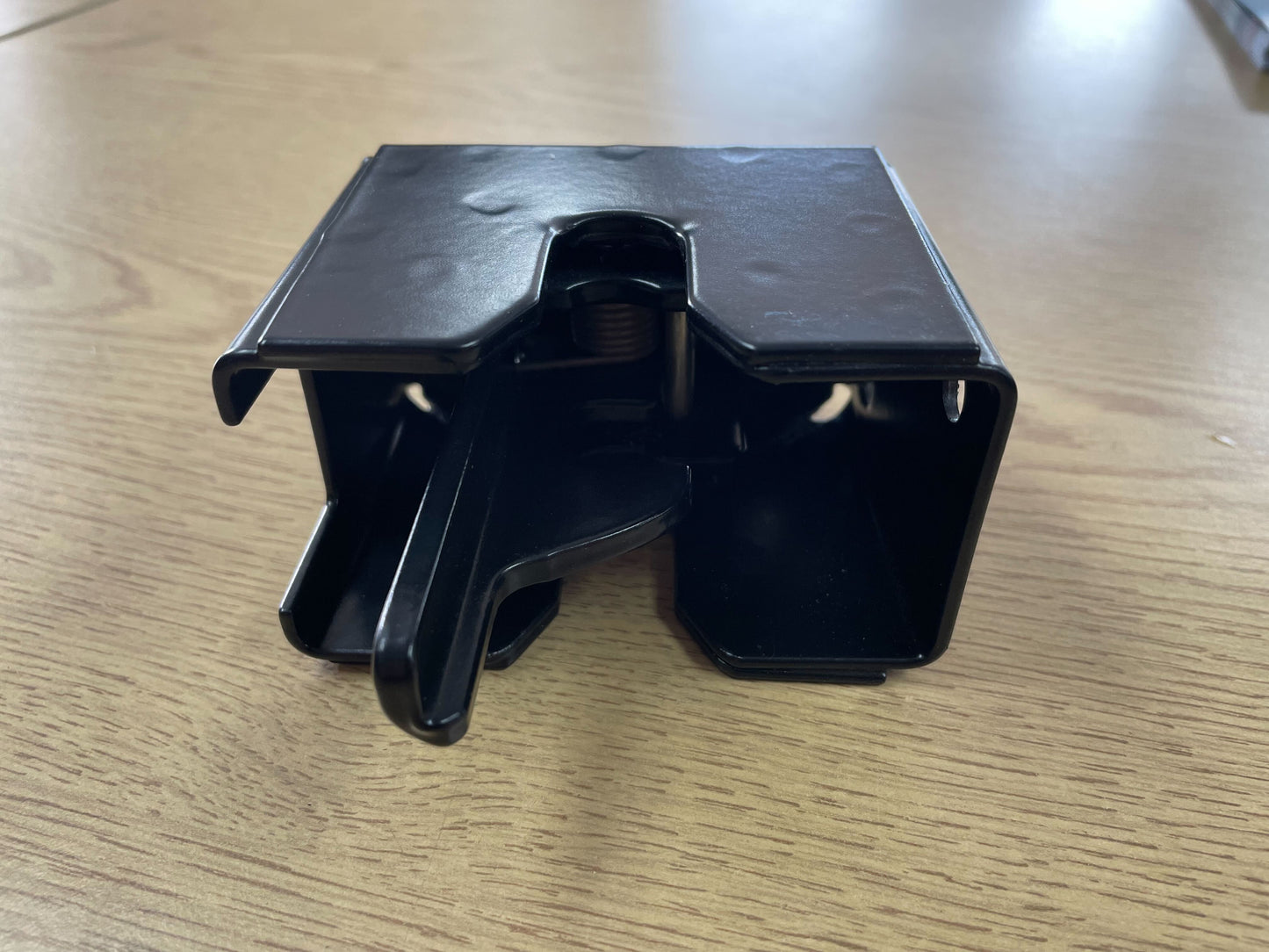 Wall Mountable Rifle Securing Bracket