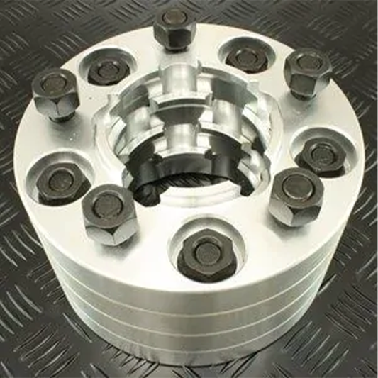 30mm Wheel Spacers Defender (87-16) & Discovery 1 (89-98)