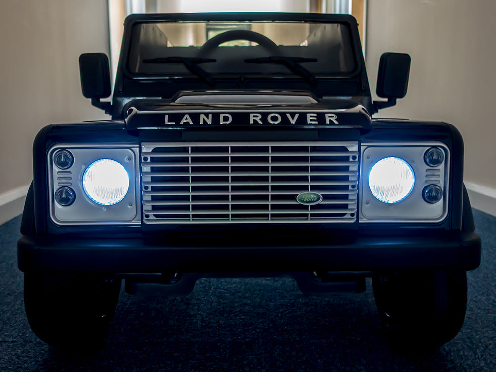 Sit in Defender - White