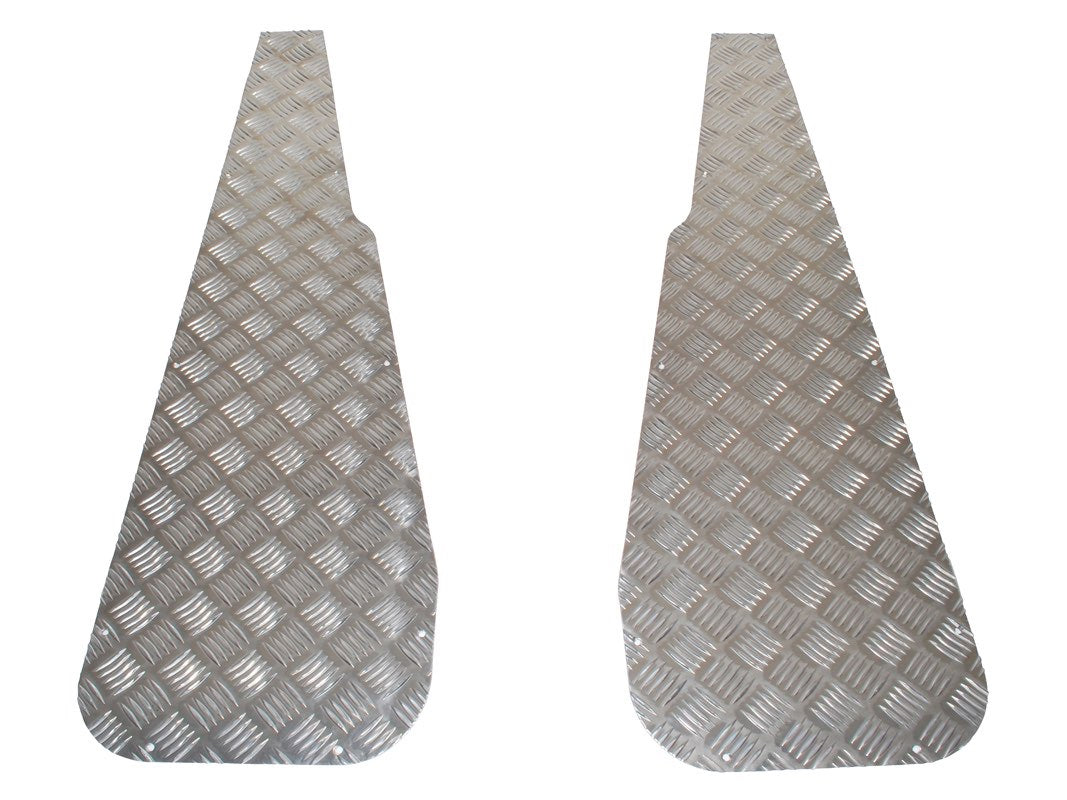 Series Wing Top Chequer Plate (Silver)