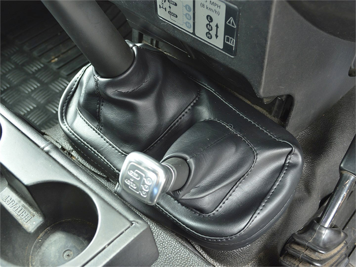 Defender (07-16) Gearbox Gaiter