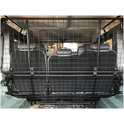 Defender 110 (07-16) Dog Guard