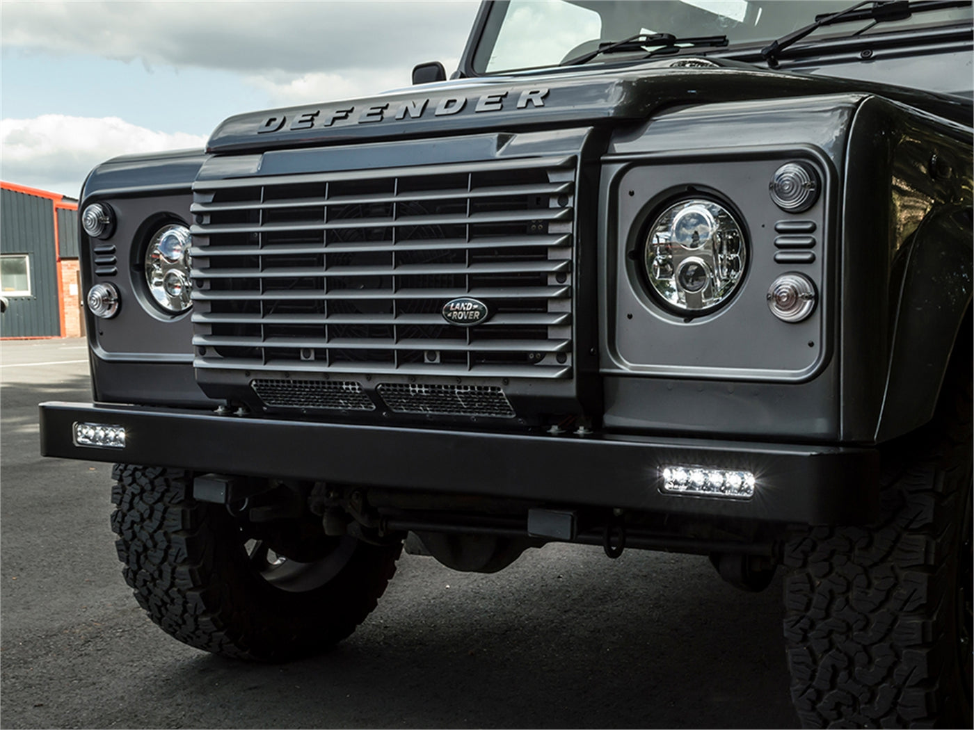 Defender (87-16) DRL Bumper